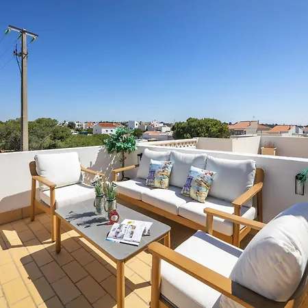 Charming In With Pool