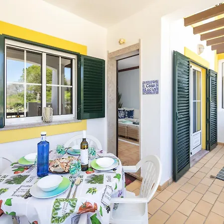 Сasa de vacaciones Charming In With Pool Benagil